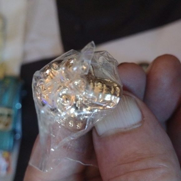 Men's Skull Ring(Large)+ bonus items - Picture 2 of 3